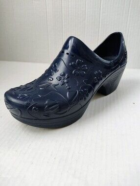 Dansko Pixie Molded EVA Blue Floral Embroidered Clogs Sz 37